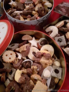 Yesterday cake amp xmas amp kink at the smart cafe in vienna with lots