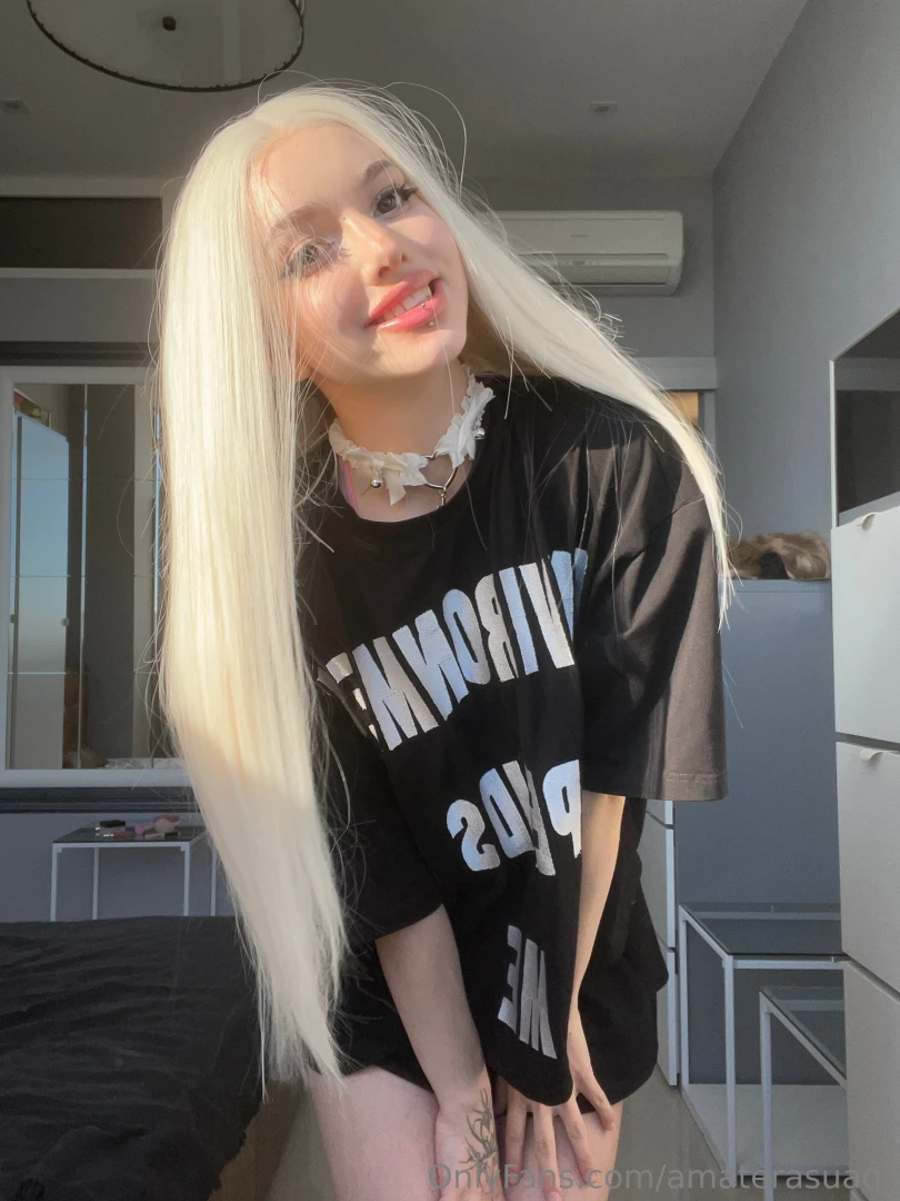 I went shopping with my best girlfriend today and bought some new 