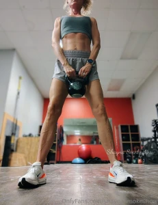 Back to the morning grind then off to run some hotwife date prep