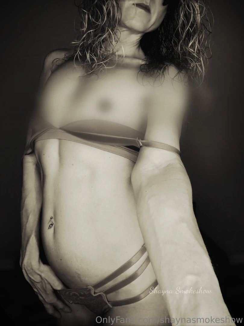 Good morning took a quick shot before the daily grind begins 