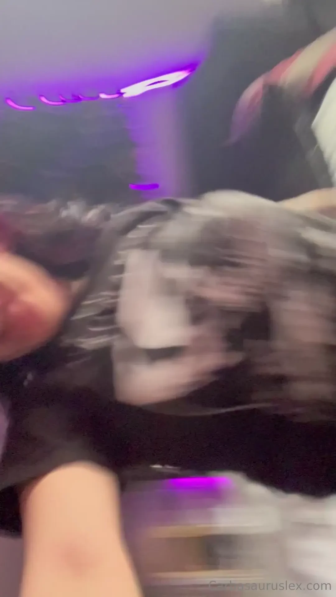 How i explain to my friend s what kind of tiktok video i need them to 