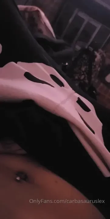 I like to just rub my pussy while i m watching movies it s soothing 