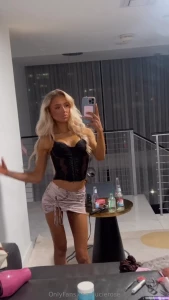 Who wants me to go live now straight from the miami clubs drankk afff