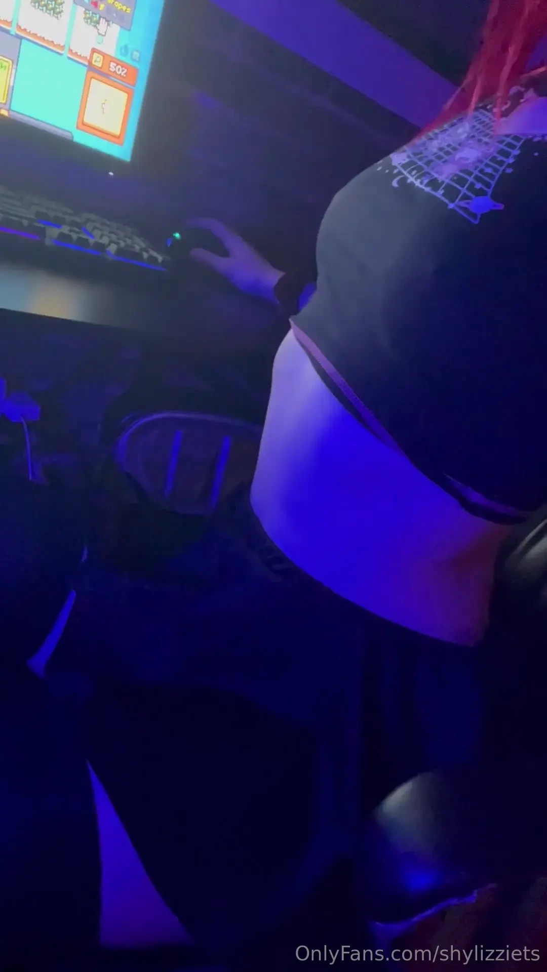 Omggg i just made the most embarrassing gaming bundle ever i was tryna 