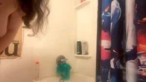 Stream started at 05 23 2025 06 10 pm shower time