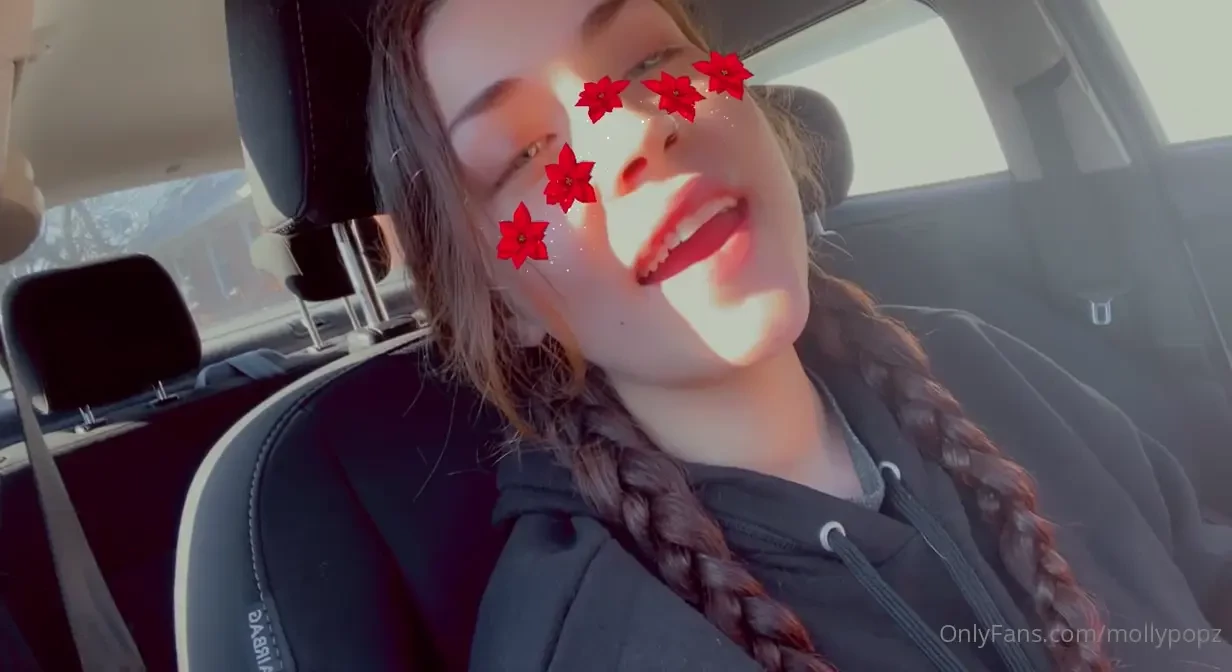 Yall should be on my snapchat just for the story times 