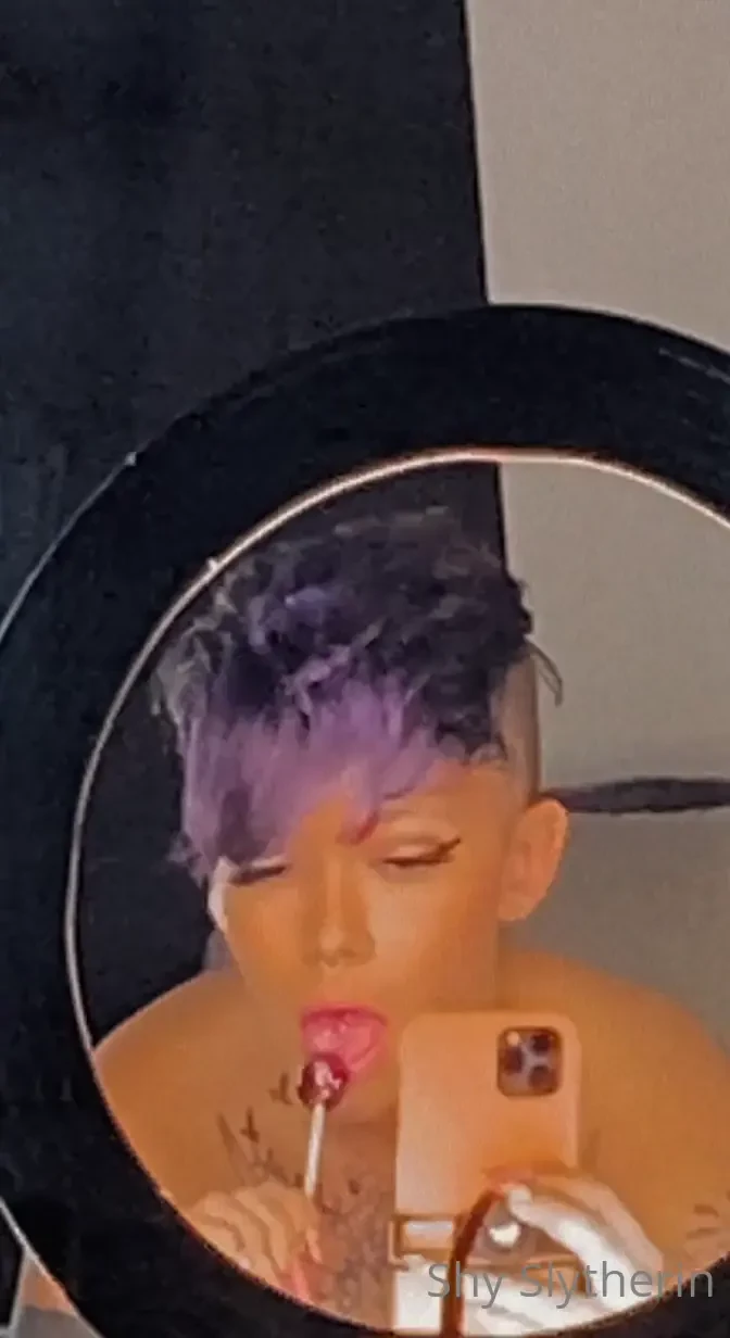 I d love a new toy to show off message me if you d like more details 