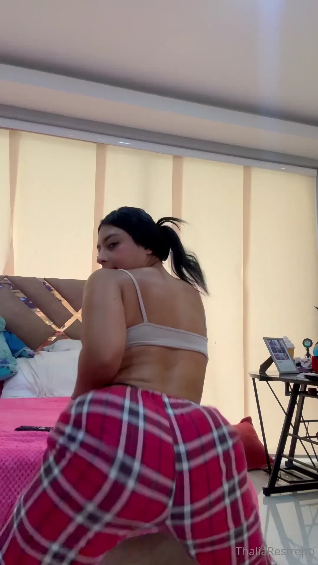 Little dance to start the day 