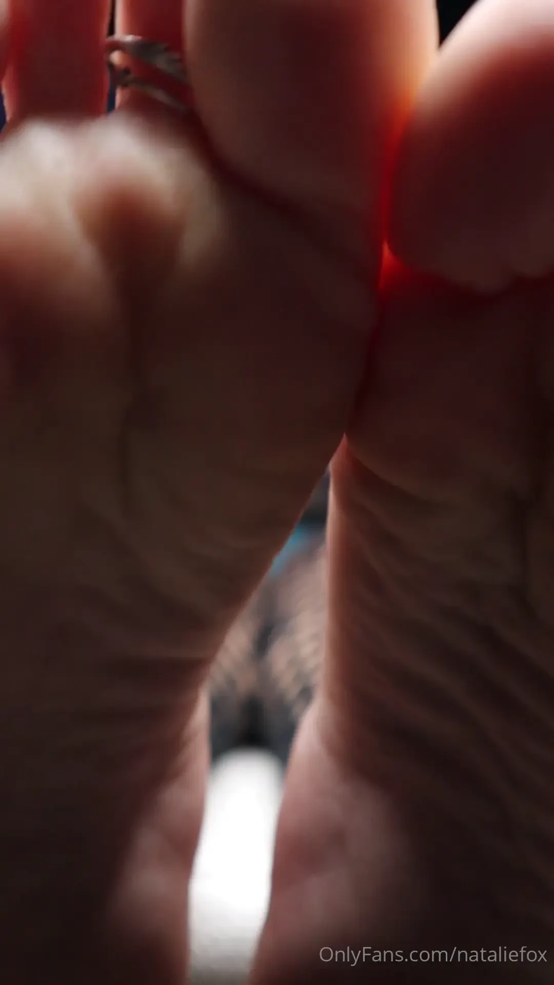 Sole rubbing hd full clip 