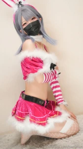 Finger masturbation bunny girl cosplay about 9min part 1
