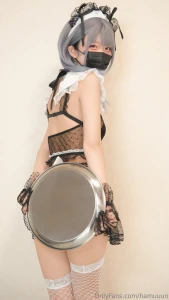 Paw paw electric massager masturbation maid costume play about 9min part 1