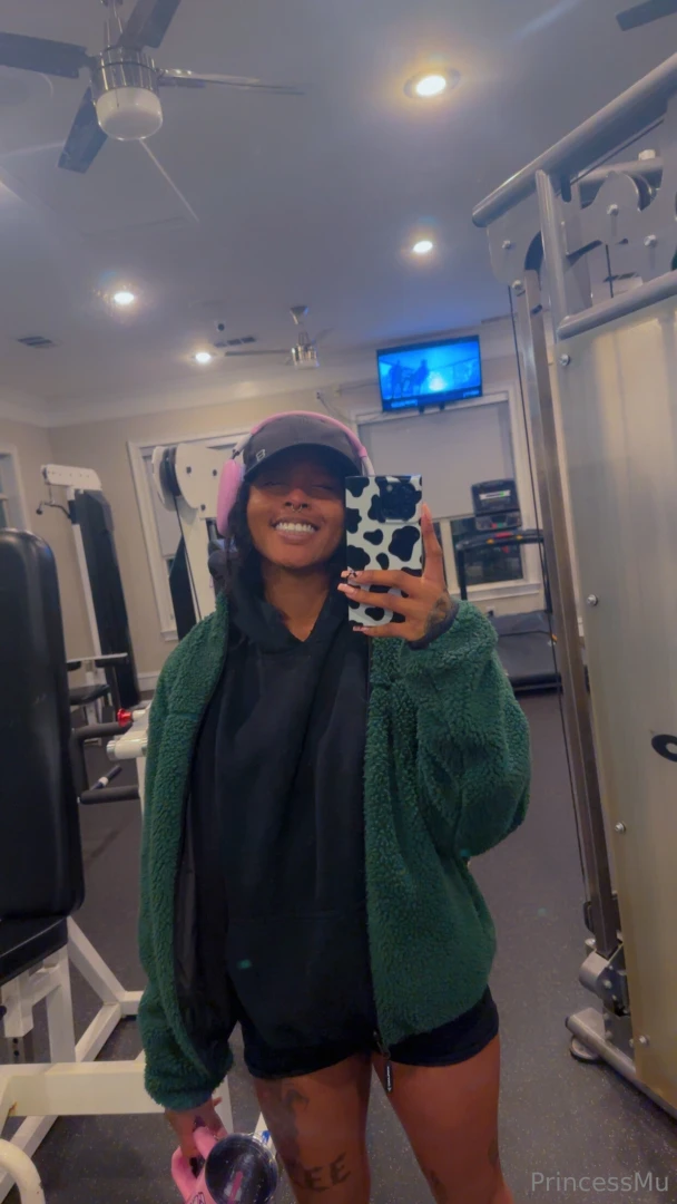 Goodmorningg gym workouts to make you horny gt gt gt cause i m ngl 