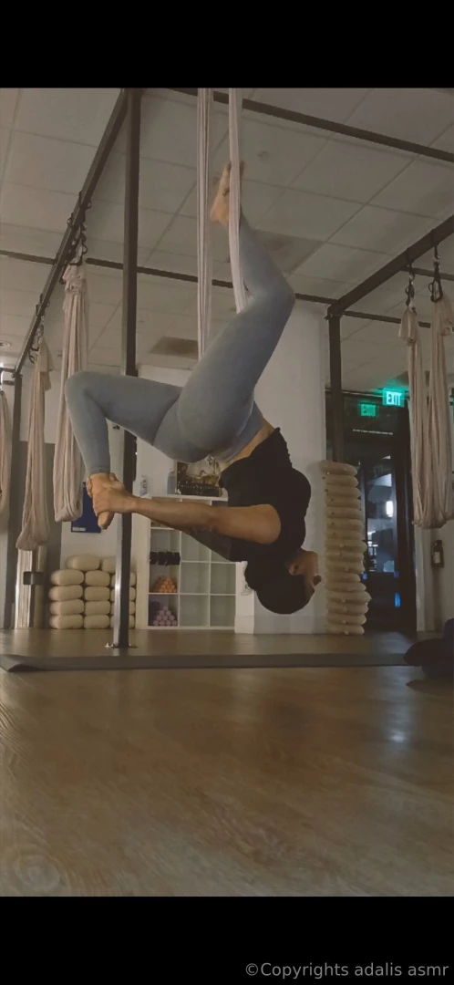 Let your imagination run wild and tell me all about it in the chat see 