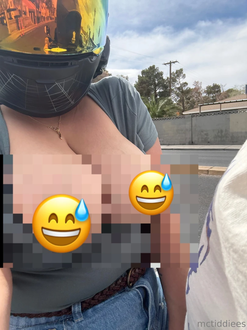 If you saw my tiddies no you didn t damn can t even be spicy on of can 
