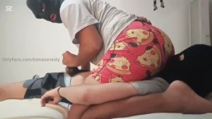 Face sitting face farting i suck his cock while i fart in his face vid