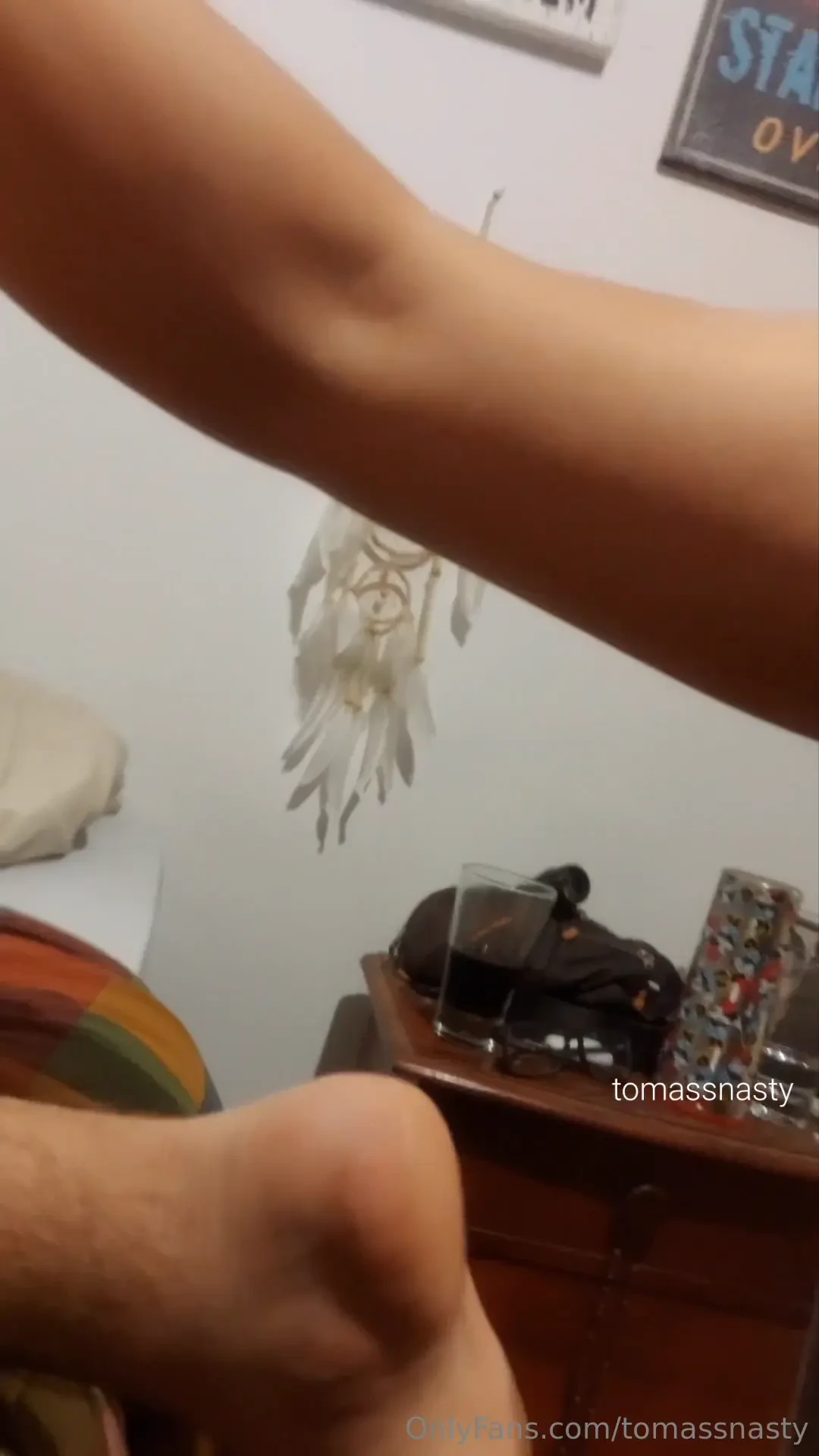 Face farting this time i smelled a big ass and foul farts esta vez ol 