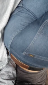 Farting dm me if you want see uncensored