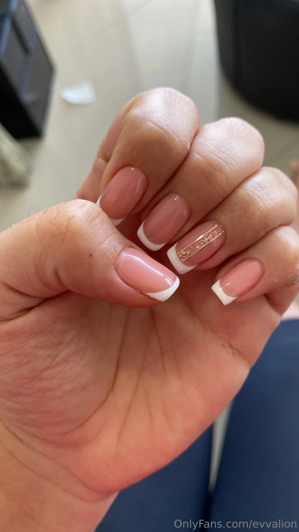 New pedicure here tell me what do you think about it 