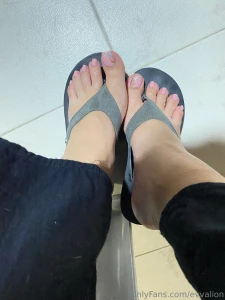 This platform sandals give me a lot of pleasure my feet looks beauty part 3