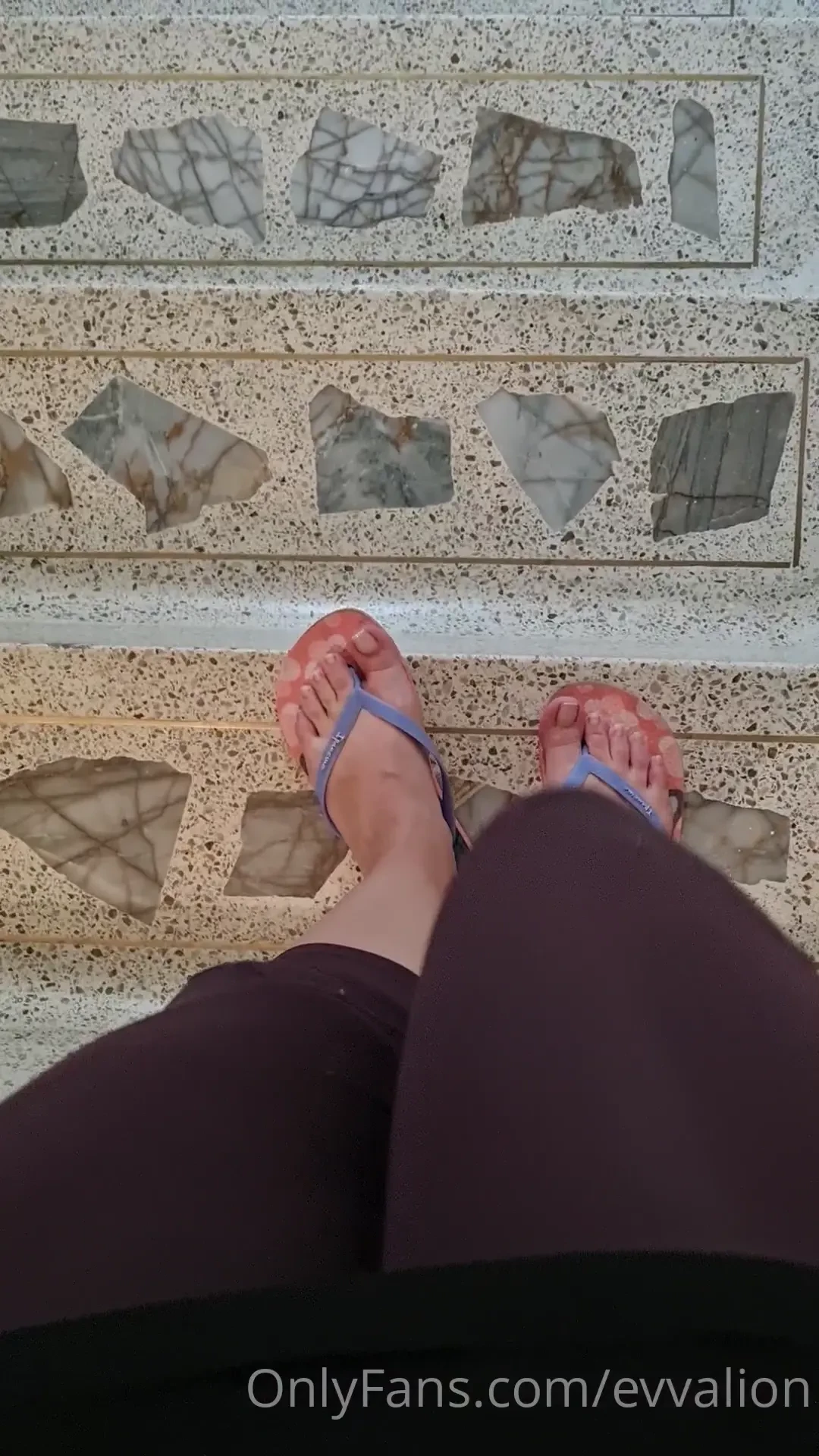 Hi footlovers my spa nails day part 1 