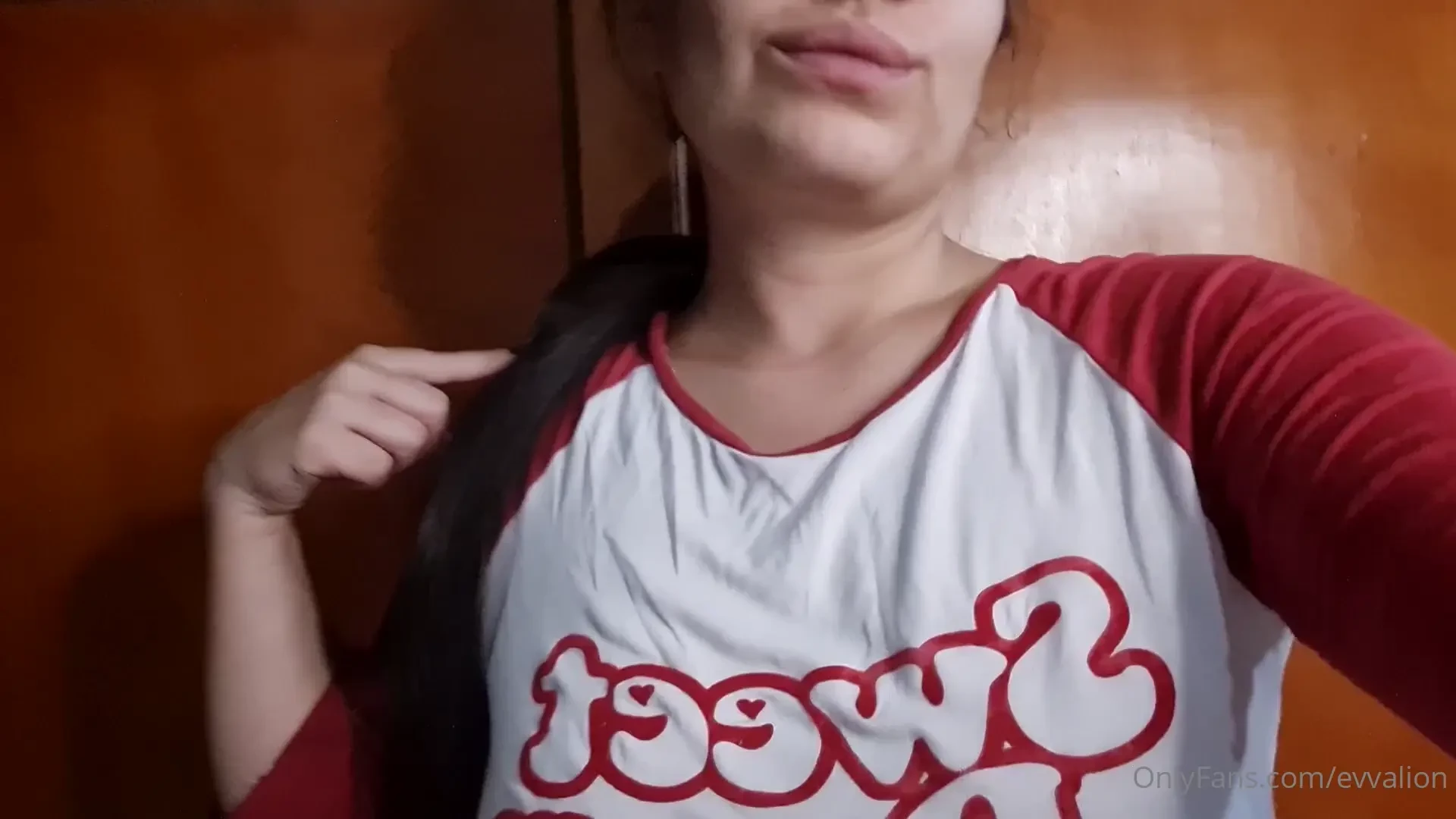 Putting out my sneackers then wear it all long day my feet stinks part 1 