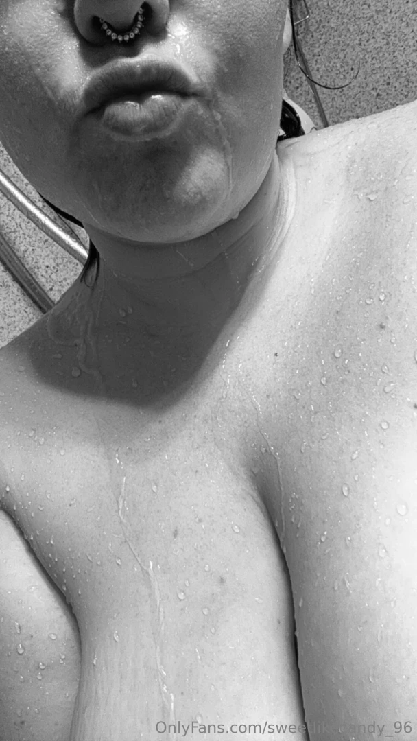 Last nights shower felt so good unfortunately it was a little lonely 