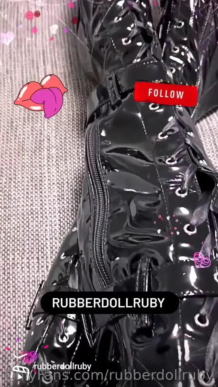 My new sluty boots sluty boots overknees rubberdoll sexy 