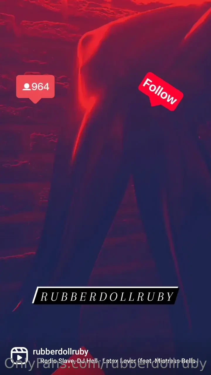 Rubberdollruby rubberslut rubberdoll gummipuppe stockings highheels 