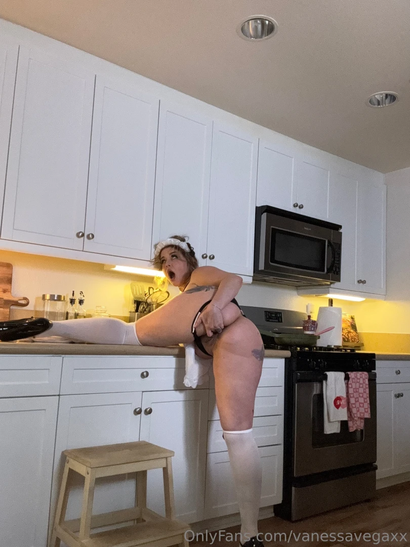 Ive been cleaning this couples house for years and the wife is such a part 11 