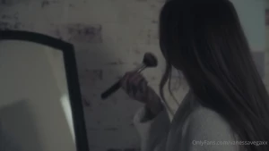 Solo bathroom squirt bj scene