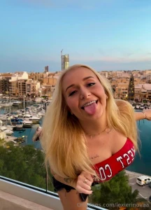 Good mood my dear subscribers i am happy to share my photos and my