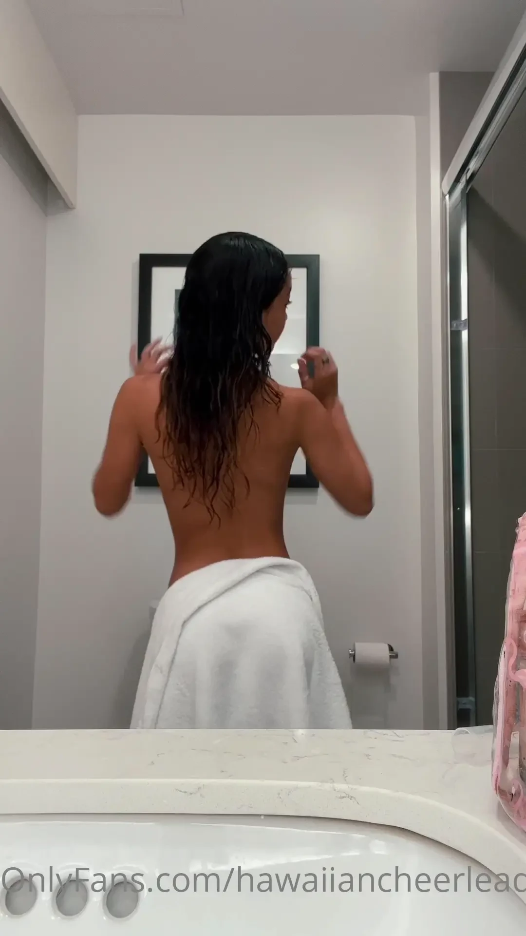 Happy game day would you want me as your bottle girl 