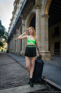 Would you go on a city walk with me like this