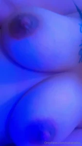 Let me tiddie fuck you