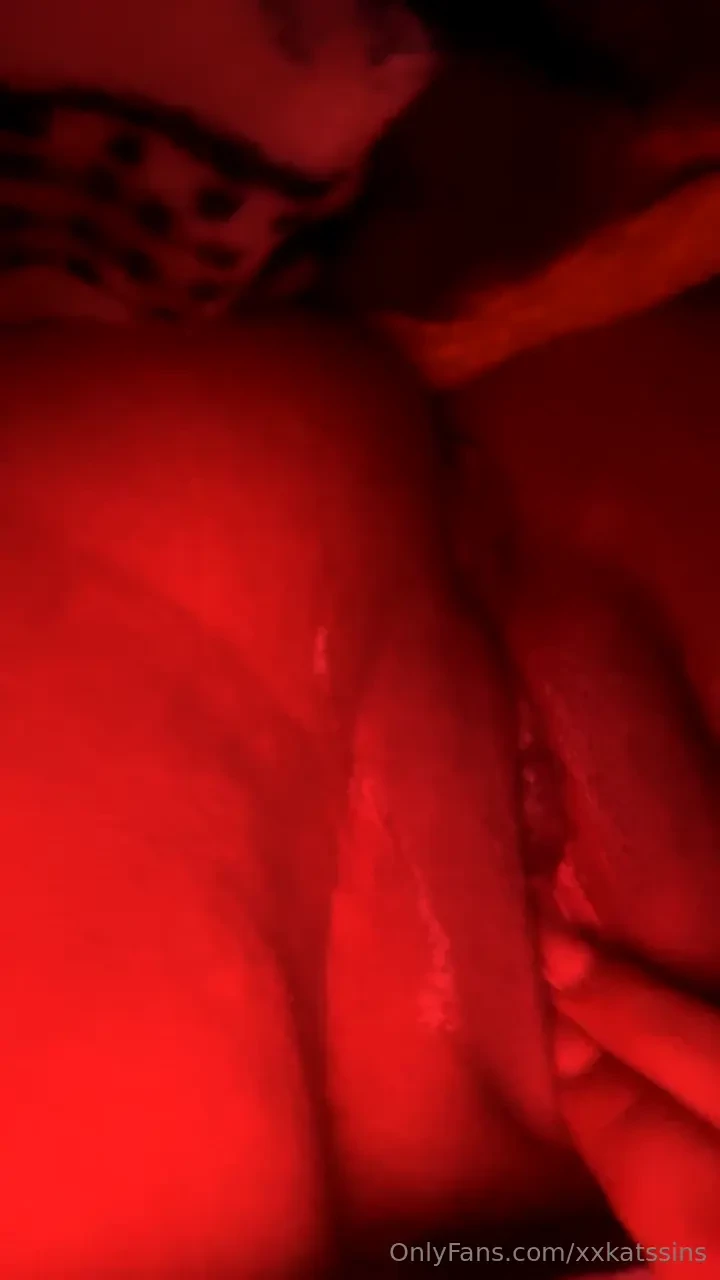 I bet you missed this pussy 