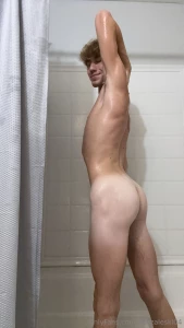 Shower timeee part 16