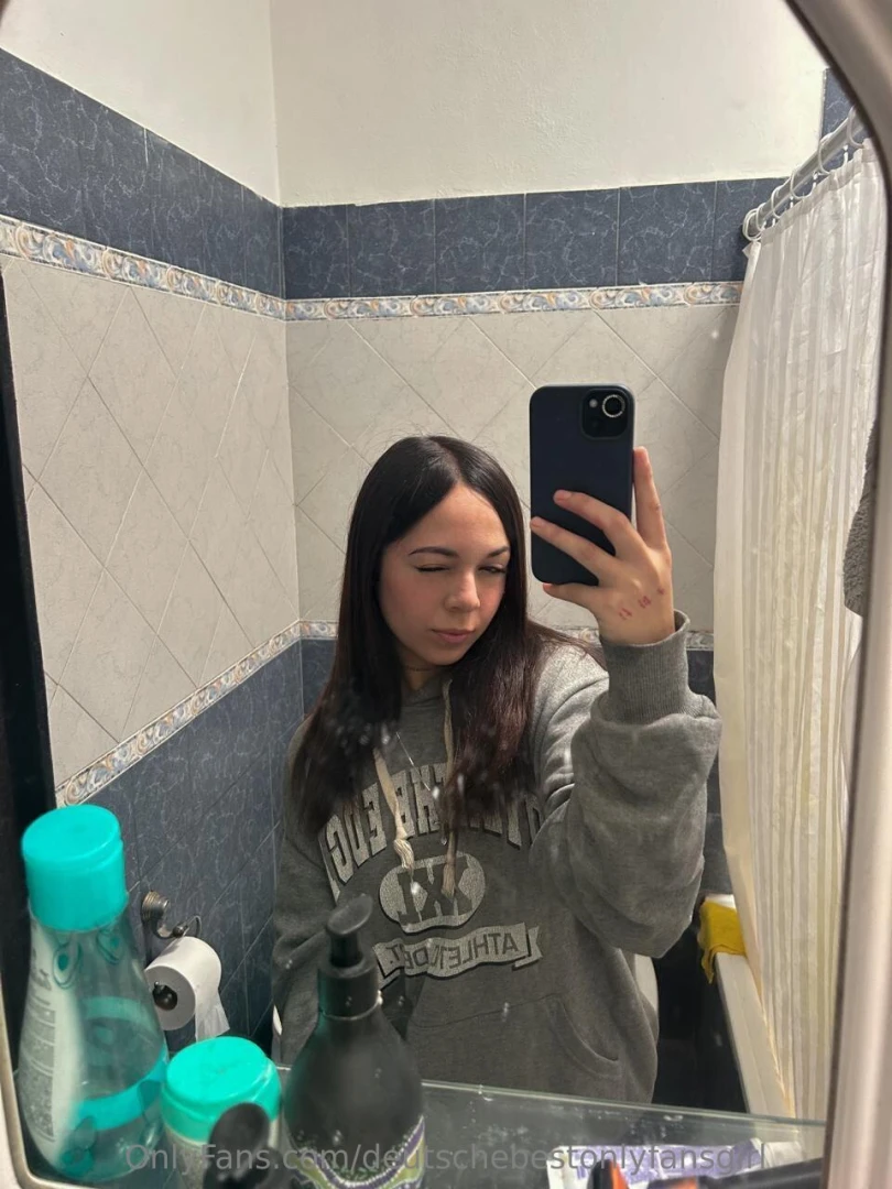 Jade darkneess hiii ich bin die jade und 18 jahre alt ich bin total part 3 