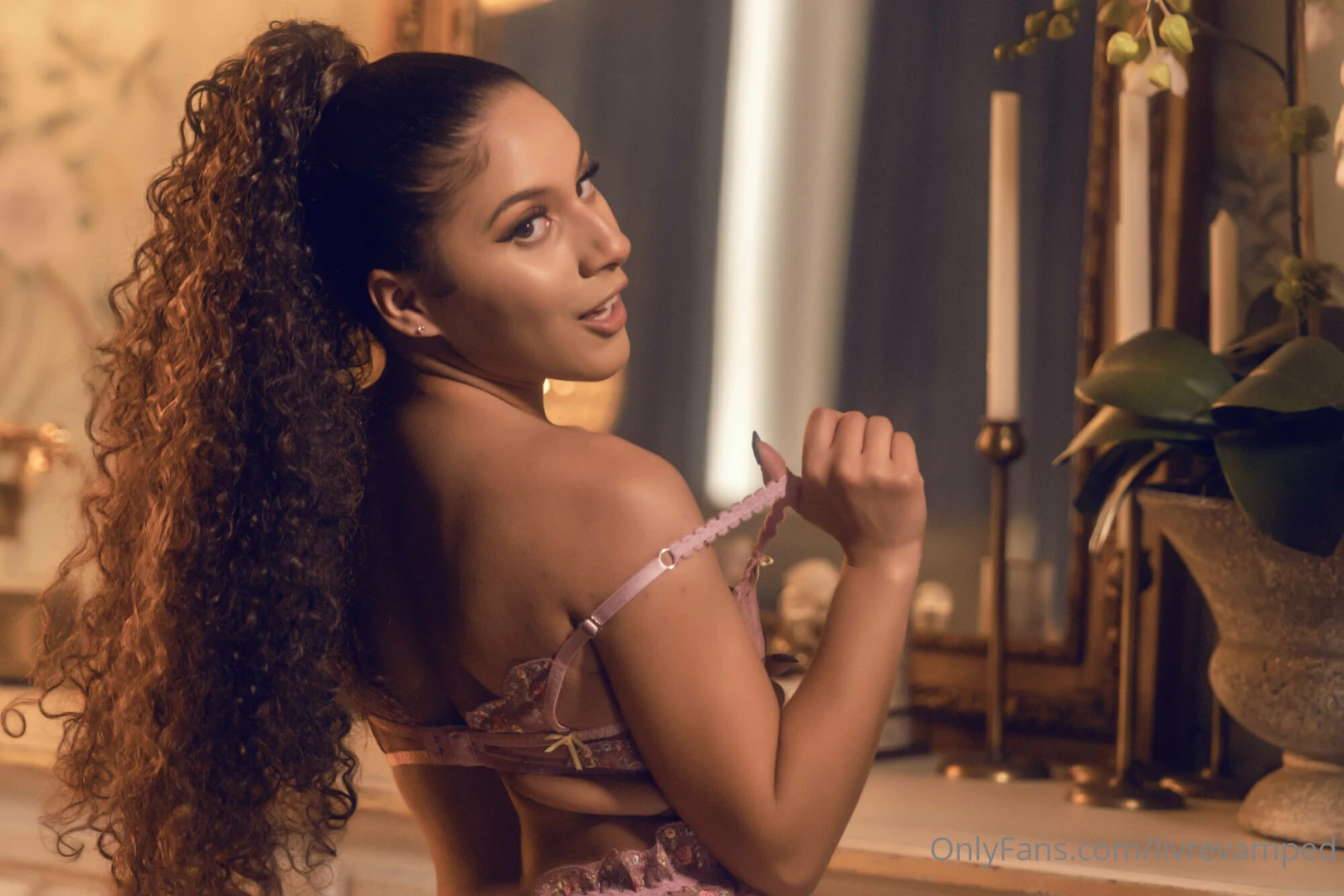 Don t forget to turn your renew on for some free content in your dms 