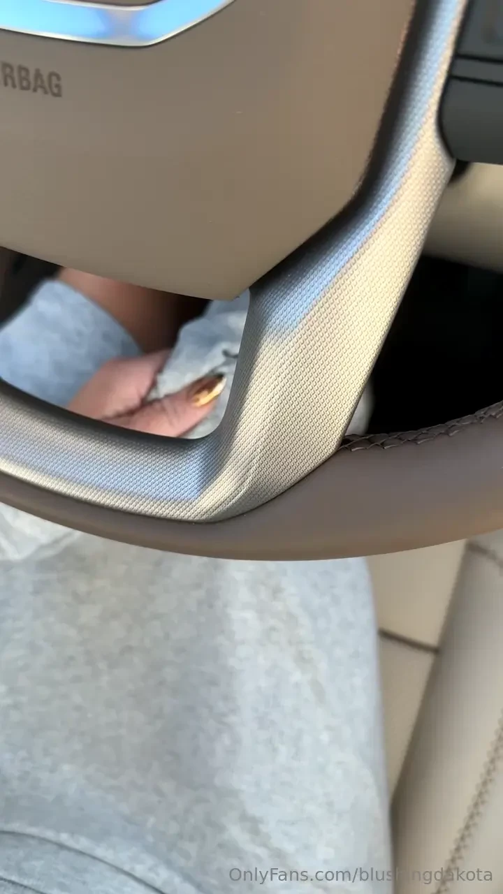 Scaring the mid-week boredom off and doing it the cheekiest way i can 