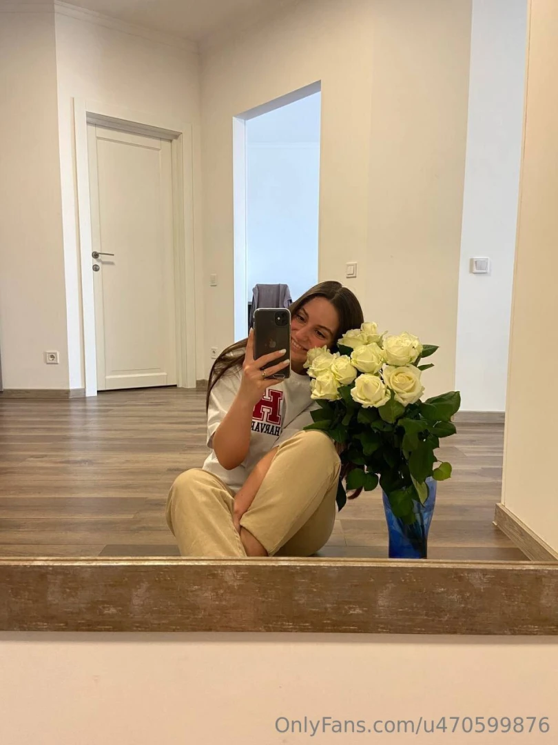 Got your gift thank you my most favorite fan 