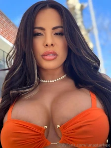 Hola papi happy friday