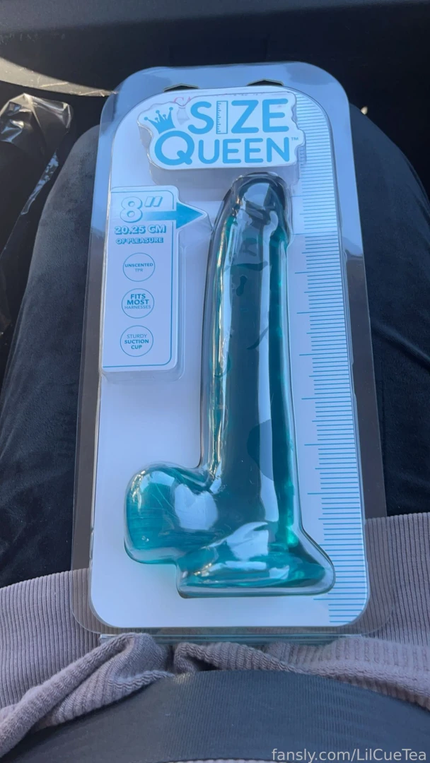 New pics from latest time i went to the sex shop ended up leaving with part 3 