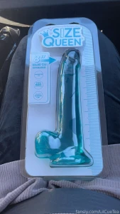 New pics from latest time i went to the sex shop ended up leaving with part 3