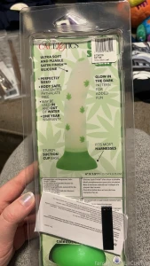 New pics from latest time i went to the sex shop ended up leaving with part 12