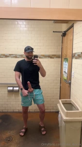 When the bathroom has a full length mirror you have to take a pic