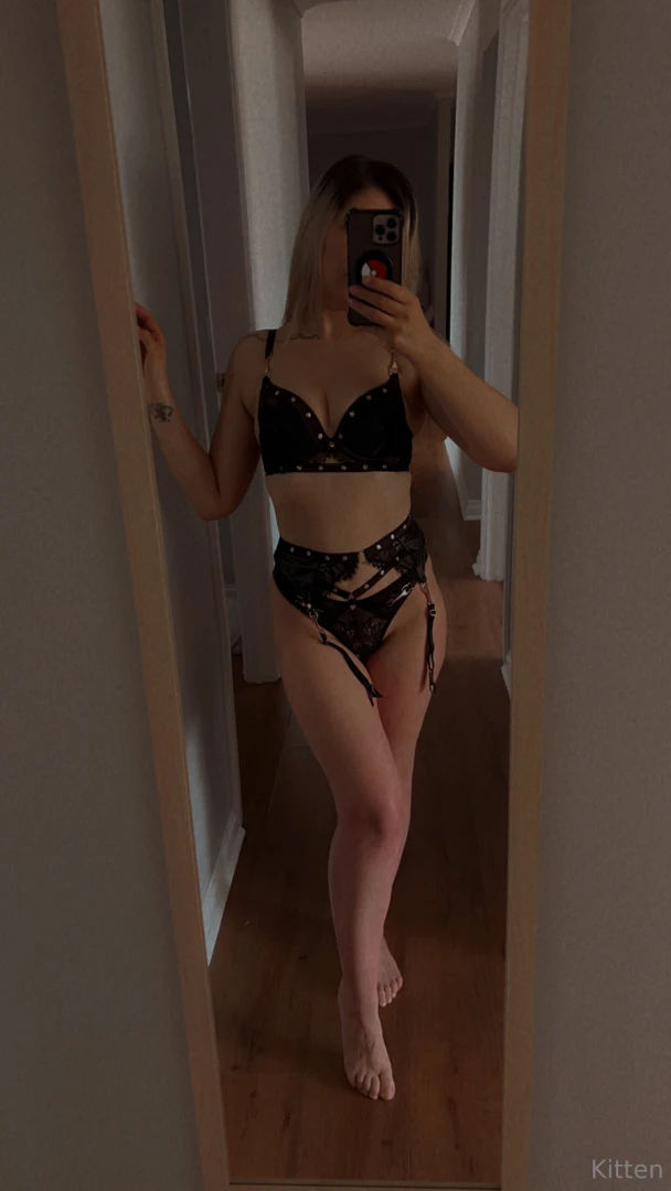 Happy hump day everyone who tips purchases a post this year gets a 