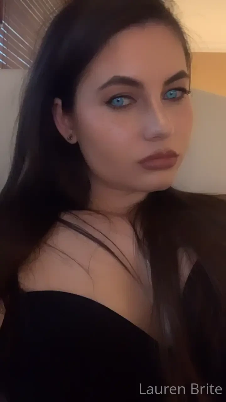 Me sexy cold bad bitch my nipple dracarys 