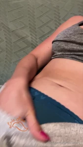 I only had a couple of minutes but i was so horny i just had to cum