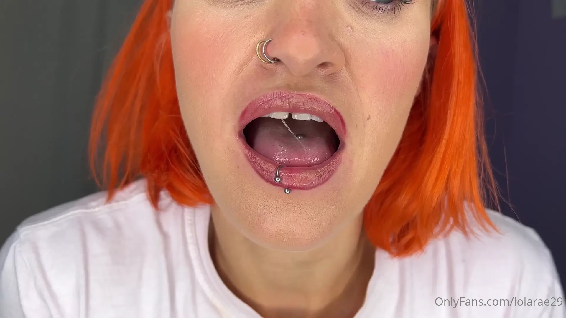 Tongue out tuesday but now in 4k 