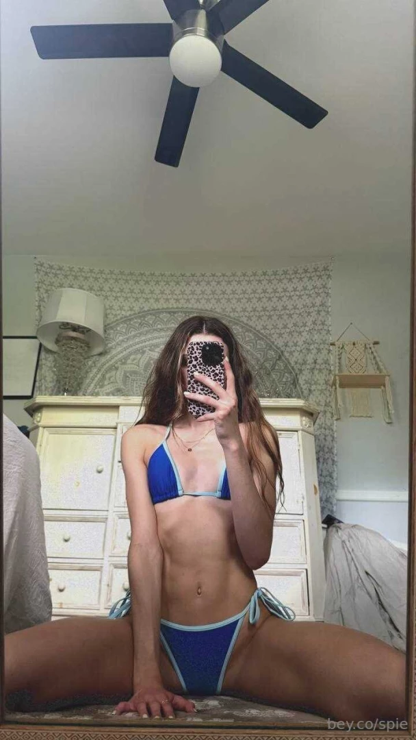 Tell me what u d do if this was in front of u rn 